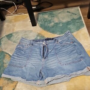 Women's Shorts
